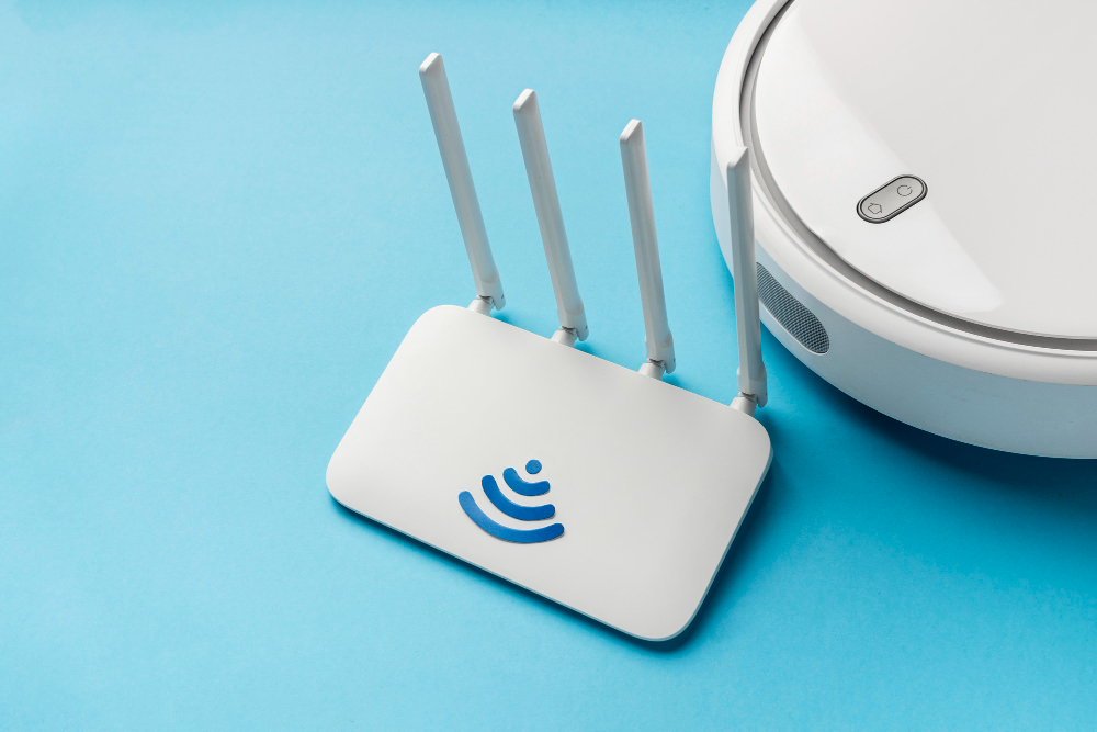 Difference Between Wi-Fi Signal Boosters Vs. WIFI Extenders